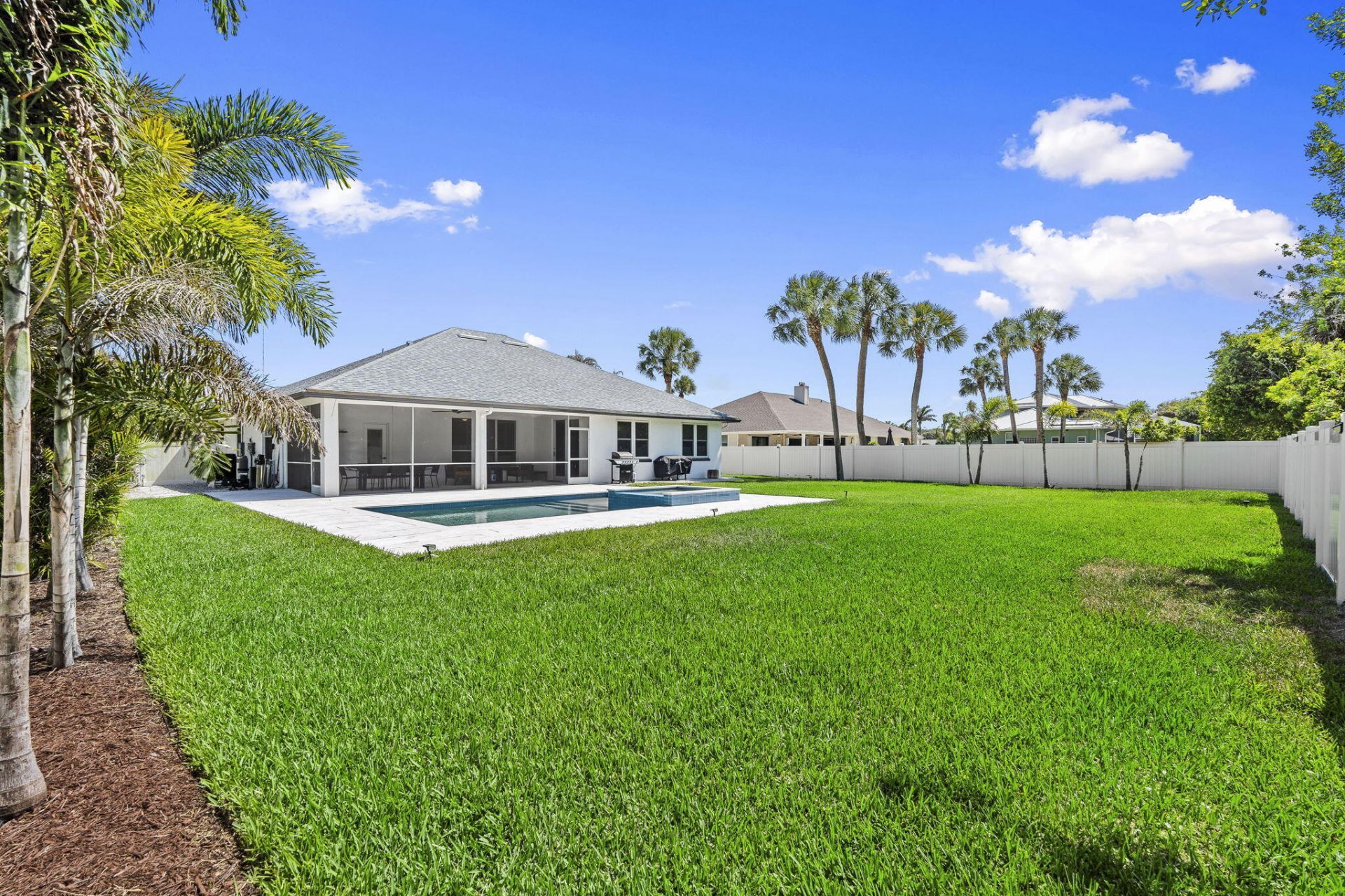 8361 SE Pilots Cove Terrace, Hobe Sound, FL 33455 Photo