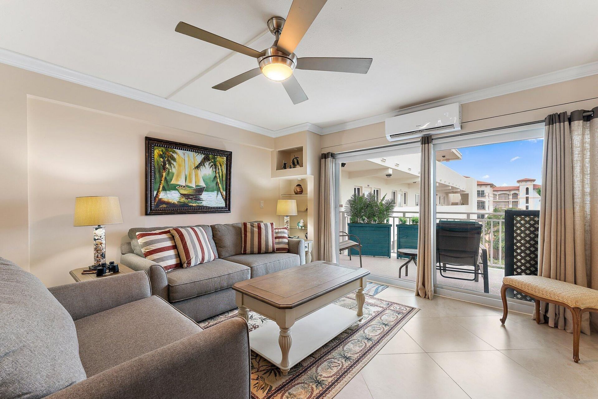 33 S Ocean Avenue, Unit 502, Palm Beach Shores, FL 33404 Photo