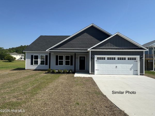 116 Norine Drive , Holly Ridge, NC 28445