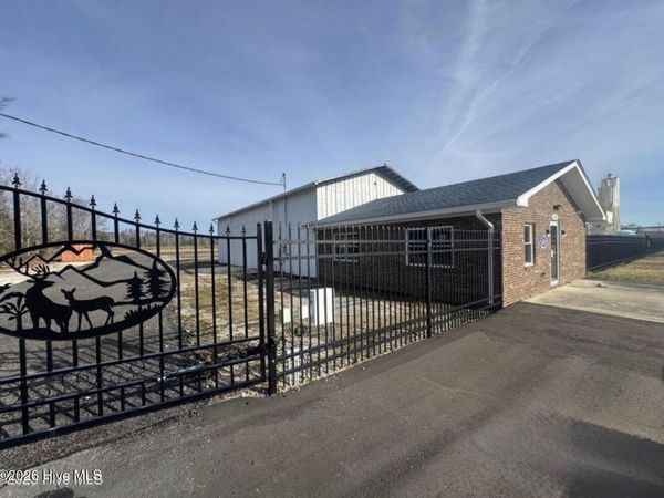 2028 Travis Road , Columbia, NC 27925