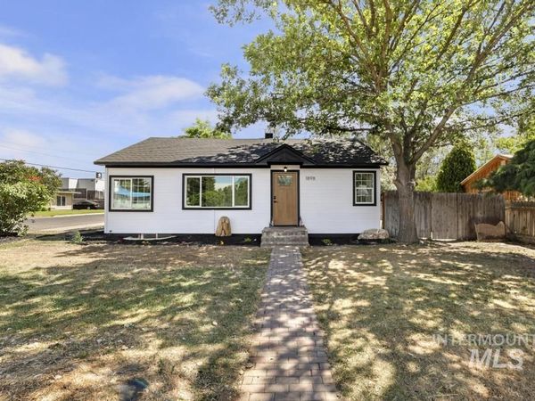 1898 Sigrid Ave, Twin Falls, ID 83301