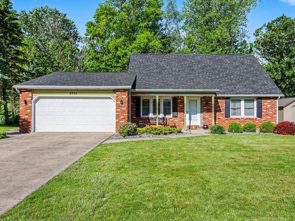 2861 Wurtzel Drive, Freeland, MI 48623
