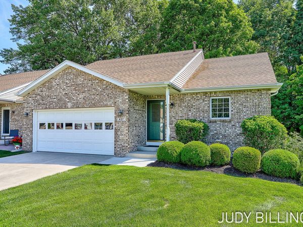 437 Amity Street, Douglas, MI 49406