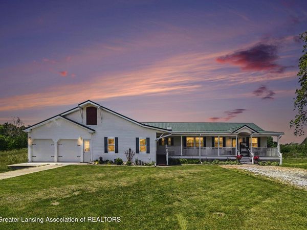 11371 Round Lake Road, Sunfield, MI 48890