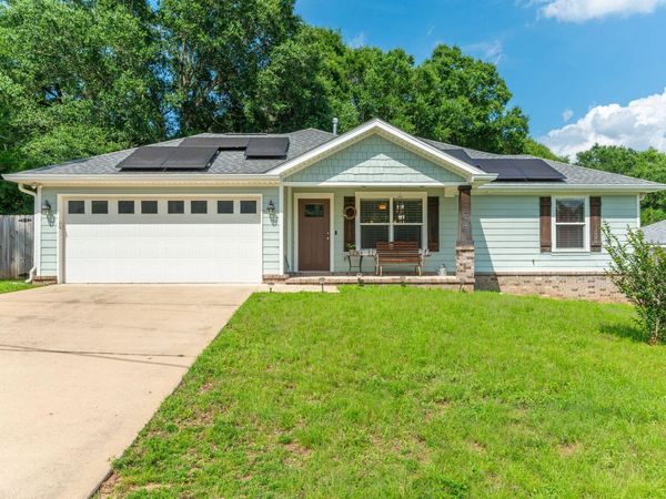 2025 N Pearl Street, Crestview, FL 32536