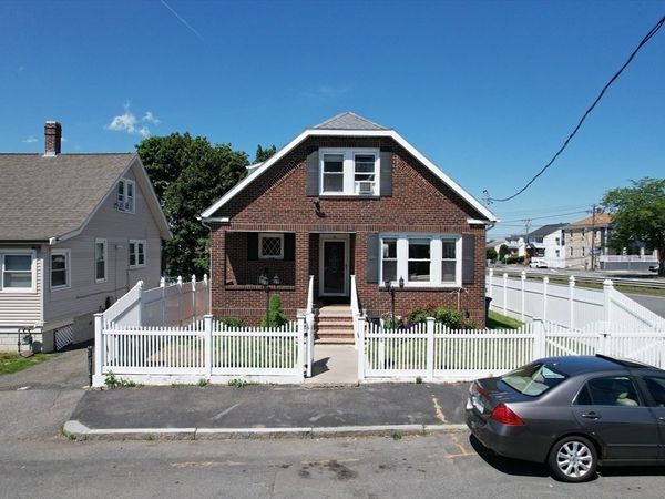 96 Stanton Ave, Revere, MA 02151