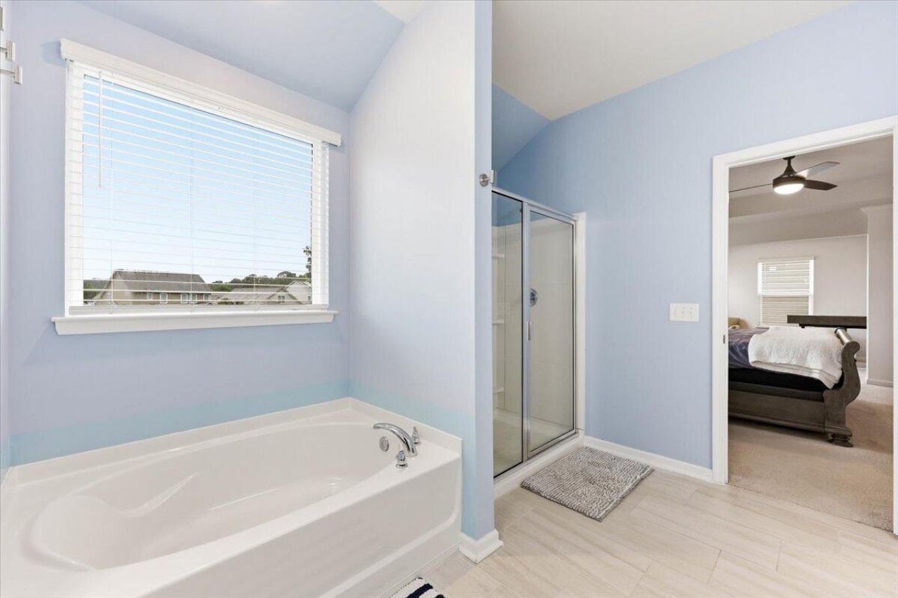 2724 Harmony Lake Drive Photo 29