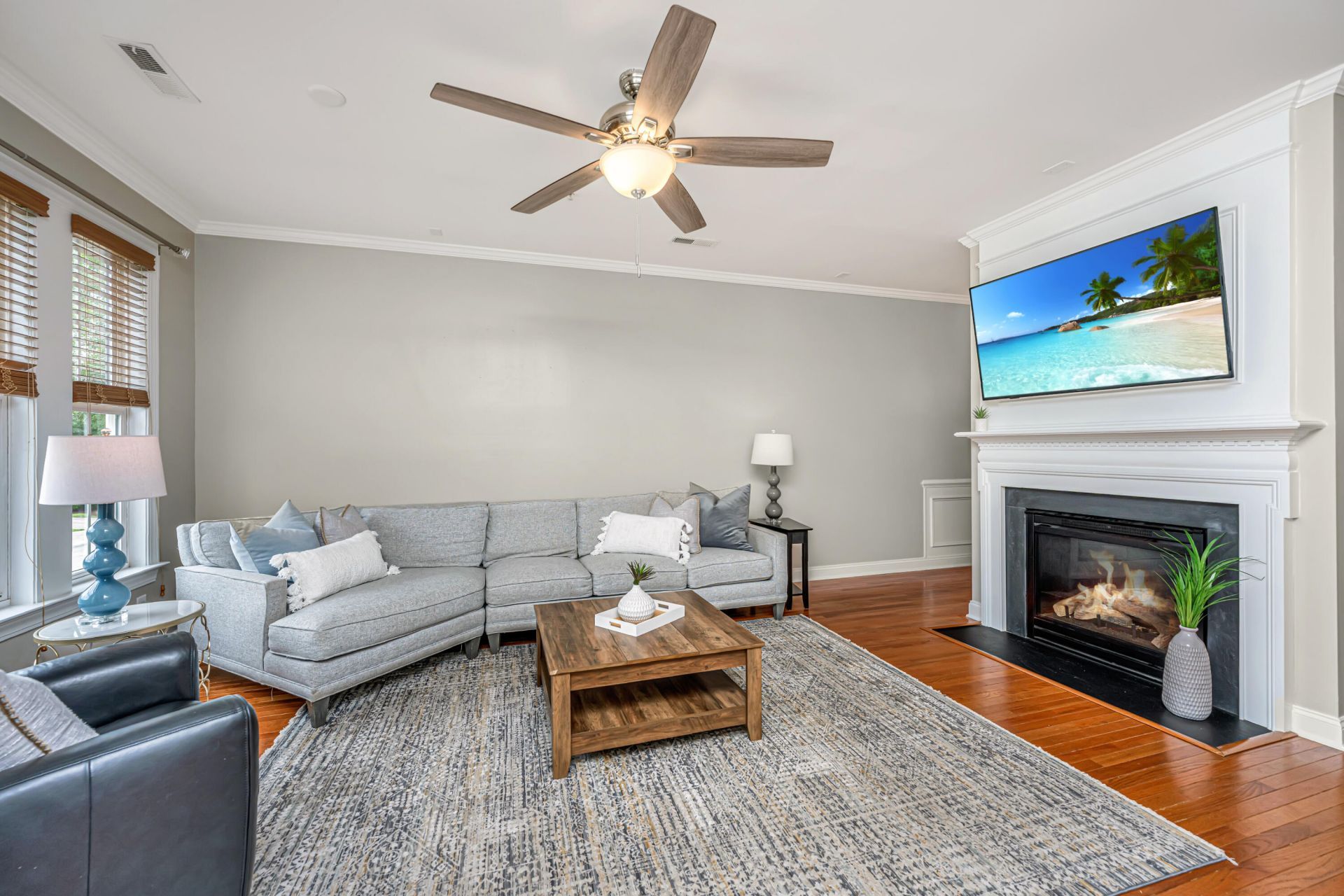 3676 Bagley Drive Photo 6