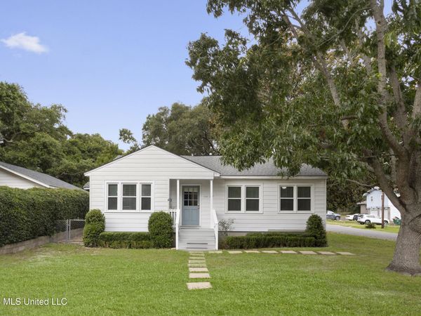 1000 27th Street, Gulfport, MS 39501