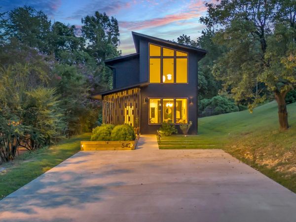 542 Alexander Drive , Chattanooga, TN 37415