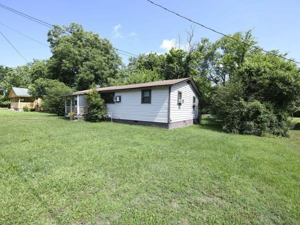 1001 Marion Ave, Mena, AR 71953
