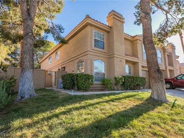 2815 DAWN CROSSING Drive , Henderson, NV 89074