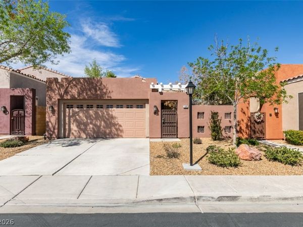 120 Woolman Rink Avenue , Las Vegas, NV 89123