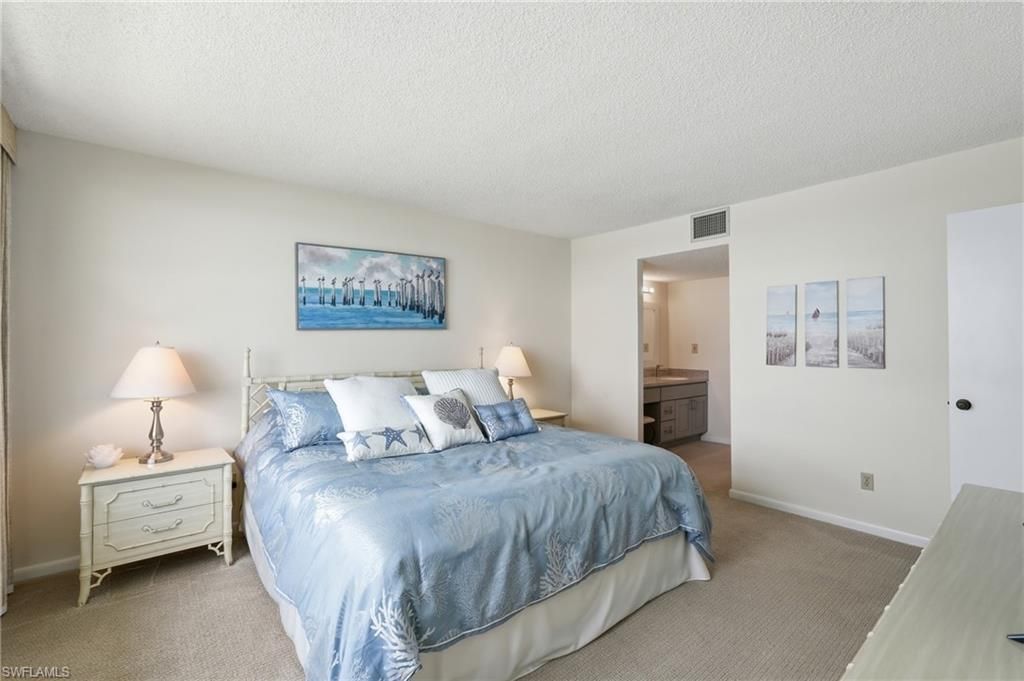 4223 Bay Beach Ln, Unit 4F, Fort Myers Beach, FL 33931 Photo