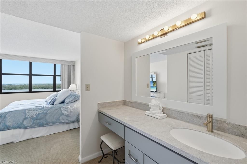 4223 Bay Beach Ln, Unit 4F, Fort Myers Beach, FL 33931 Photo