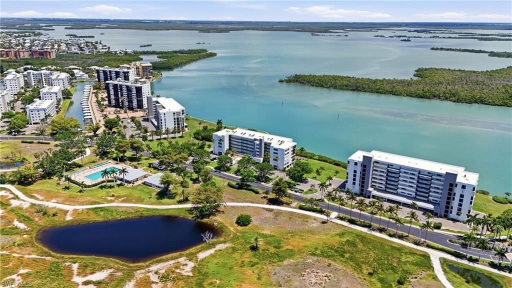 4223 Bay Beach Ln, Unit 4F, Fort Myers Beach, FL 33931 Photo