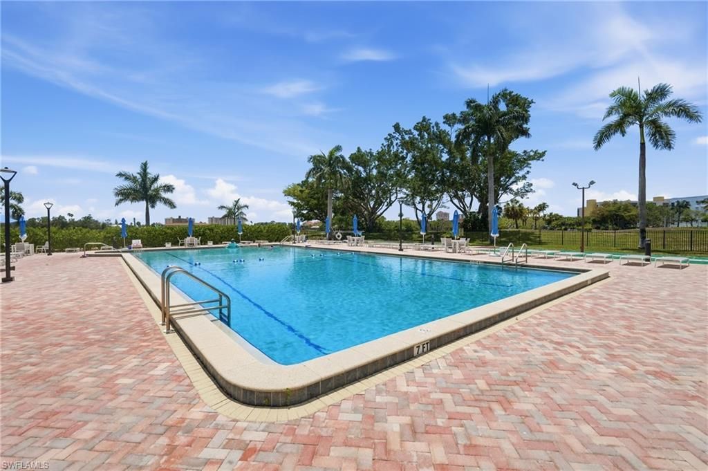 4223 Bay Beach Ln, Unit 4F, Fort Myers Beach, FL 33931 Photo