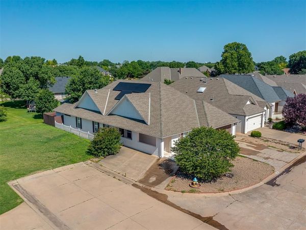 3110 Dans Court, Enid, OK 73703