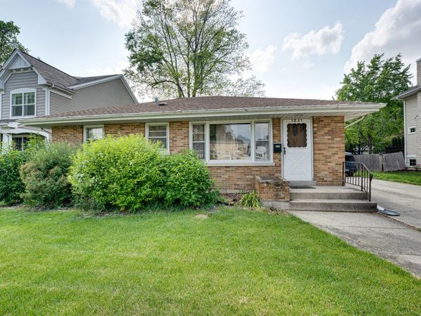 1221 N WEBSTER Street , Naperville, IL 60563