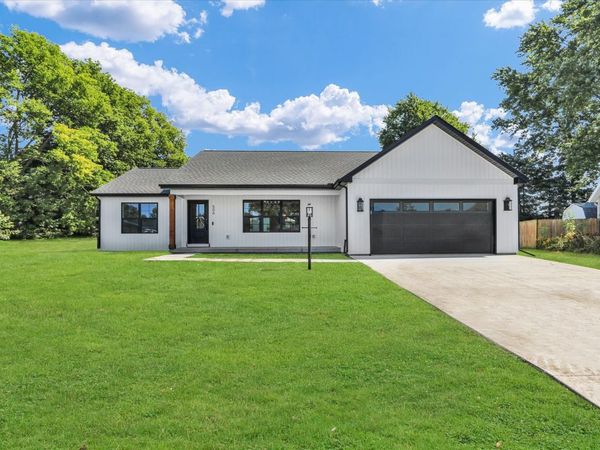 506 4th Court, St. Joseph, IL 61873