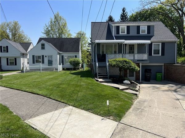 10828 Mountview Avenue , Garfield Heights, OH 44125