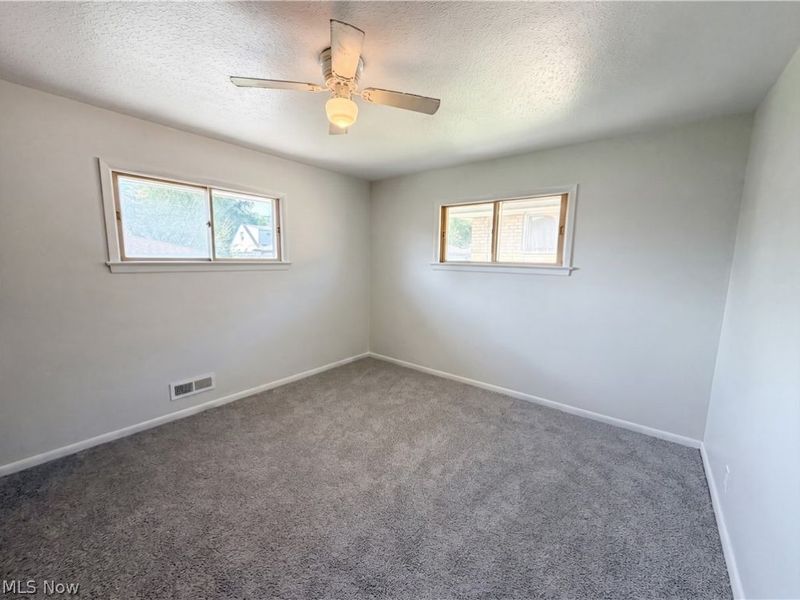 13606 Carpenter Road, Cleveland, OH 44125 Photo 12