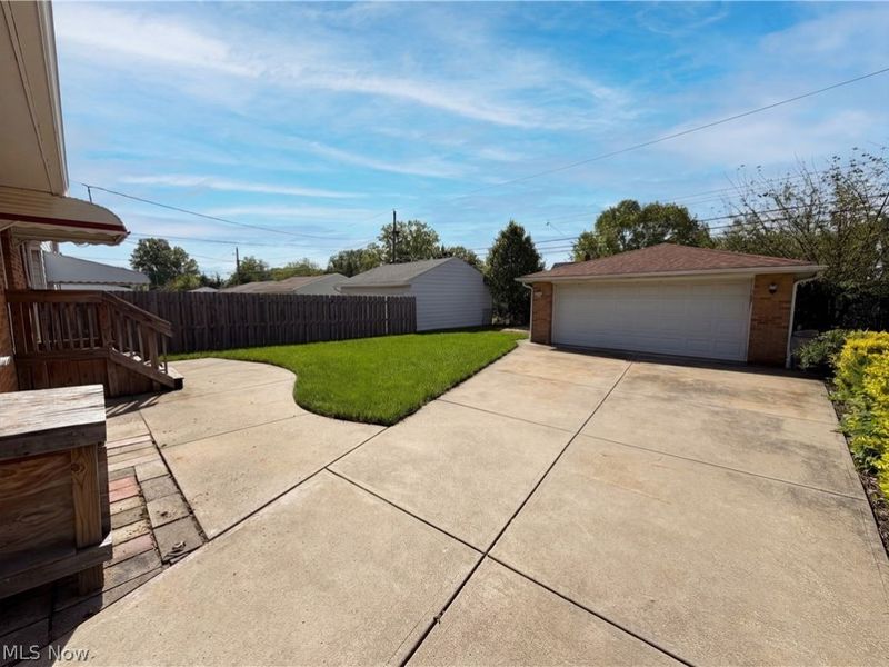13606 Carpenter Road , Cleveland, OH 44125 Photo 17