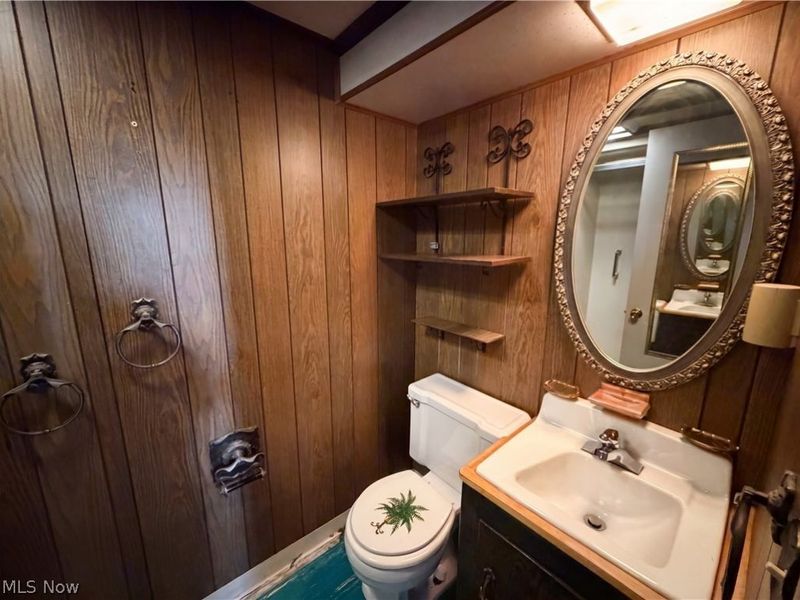 13606 Carpenter Road, Cleveland, OH 44125 Photo 6