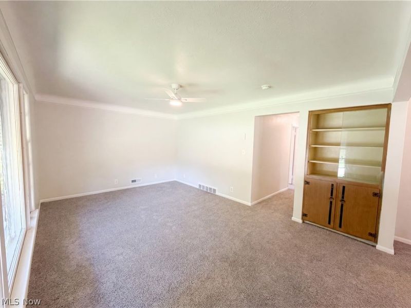 13606 Carpenter Road, Cleveland, OH 44125 Photo 7