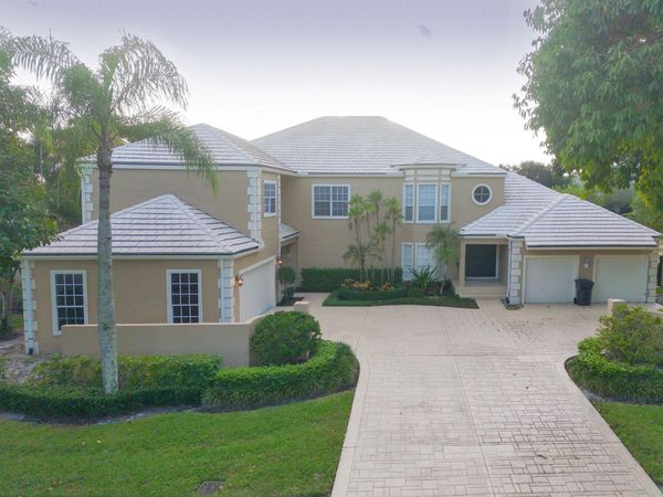 11877 Pebblewood Drive, Unit 202, Wellington, FL 33414