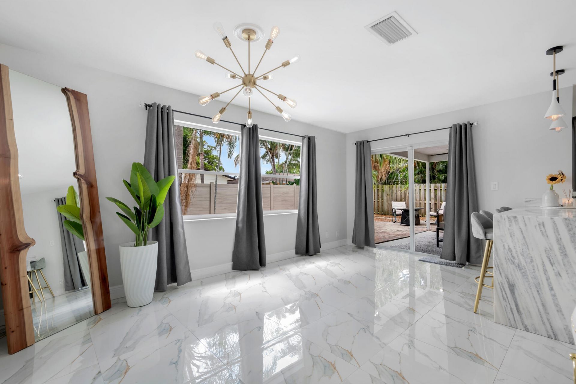 6730 NW 26th Terrace, Fort Lauderdale, FL 33309 Photo