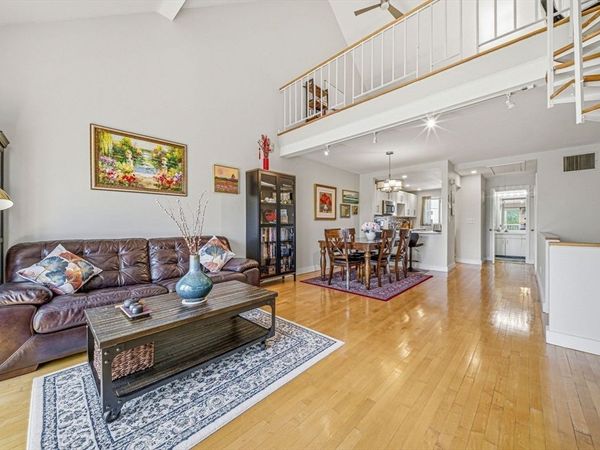 20 Ship Ave, Unit 23, Medford, MA 02155