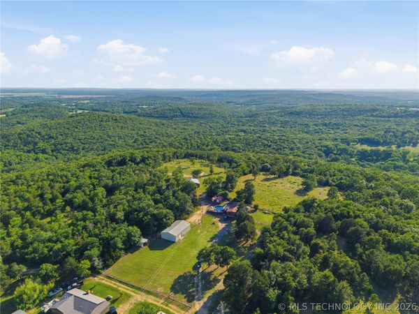 98966 S 4439 Road , Gore, OK 74435