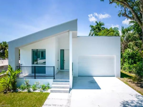 3015 KAREN DR , NAPLES, FL 34112