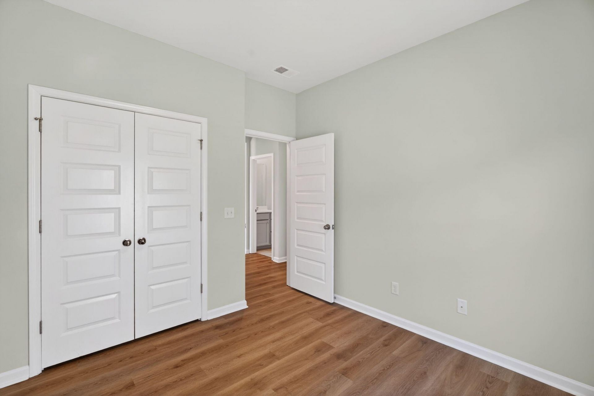 306 Blue Mountain Drive Photo 31