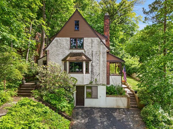 32 Thorn Avenue , Mount Kisco, NY 10549