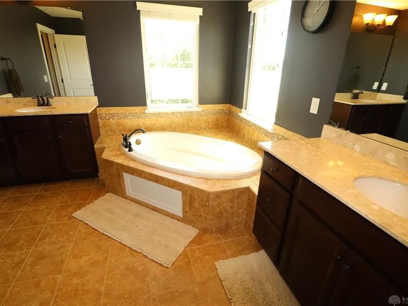 10509 Wallingsford Circle, Centerville, OH 45458 Photo 51
