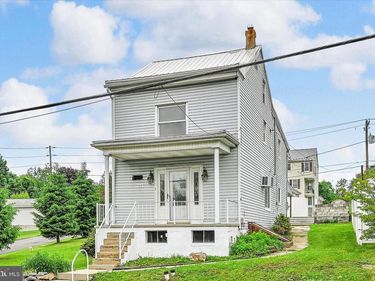 201 BEECHWOOD AVENUE, MAR LIN, PA 17951