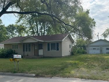 824 Harbor Avenue , Monroe, MI 48162