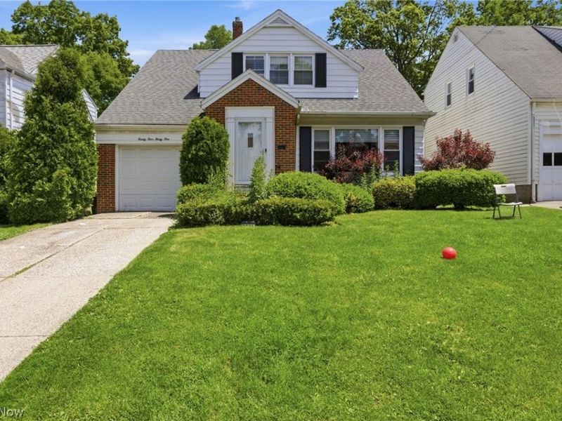 2431 White Road , University Heights, OH 44118 Photo 1