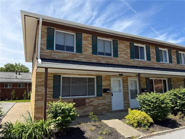 1582 Lee Terrace Drive, Wickliffe, OH 44092