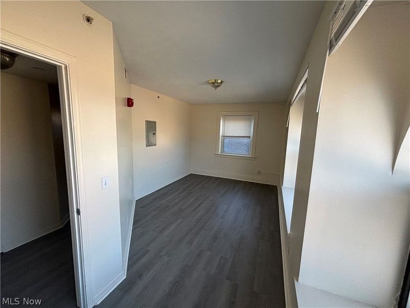 5644 Broadway Avenue, Unit 201, Cleveland, OH 44127 Photo 10
