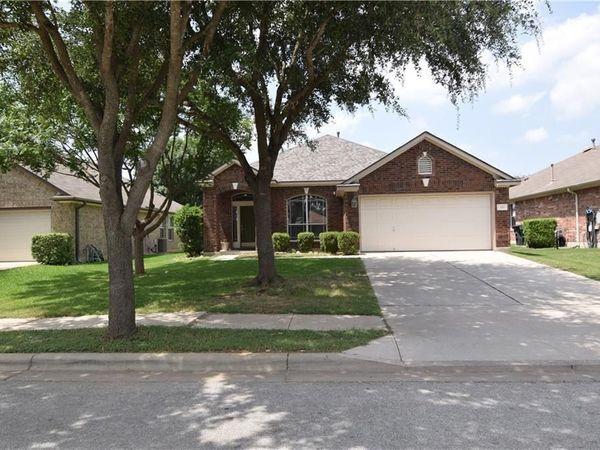 310 Wildhorse CRK , Buda, TX 78610