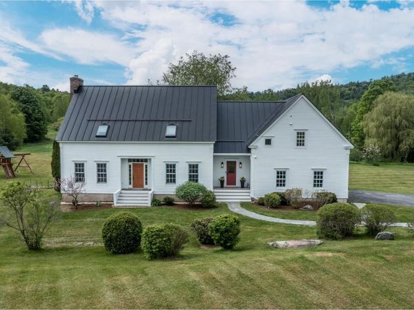 1369 Hinesburg Road, Richmond, VT 05477