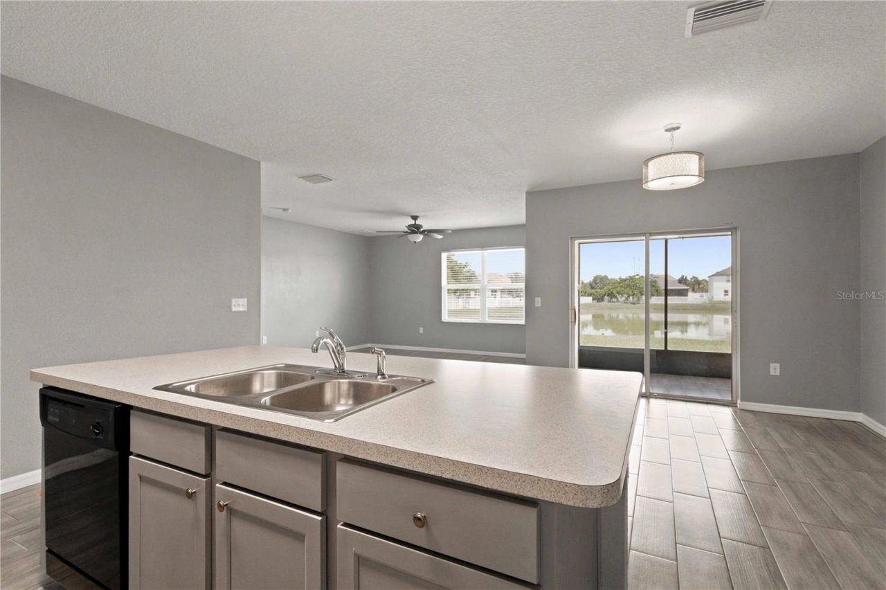 4042 Wayfarer Way, Palmetto, FL 34221 Photo