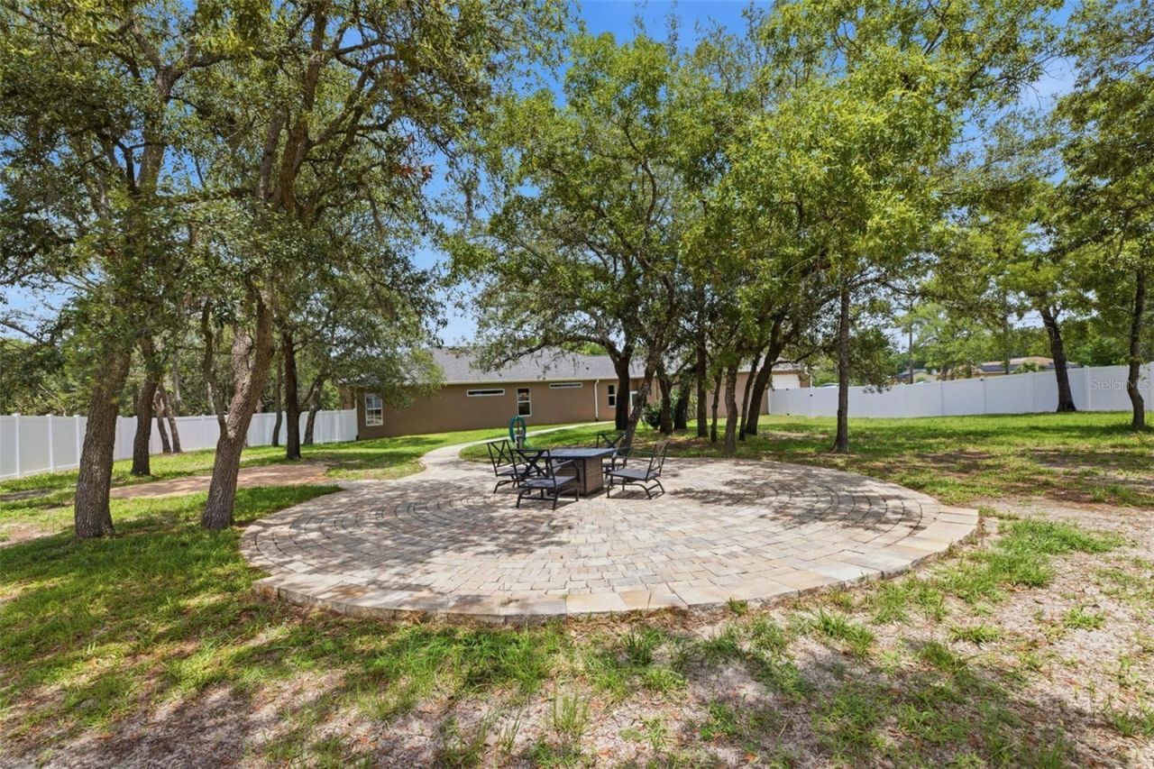 11145 Mountain Mockingbird Rd, Weeki Wachee, FL 34614 Photo