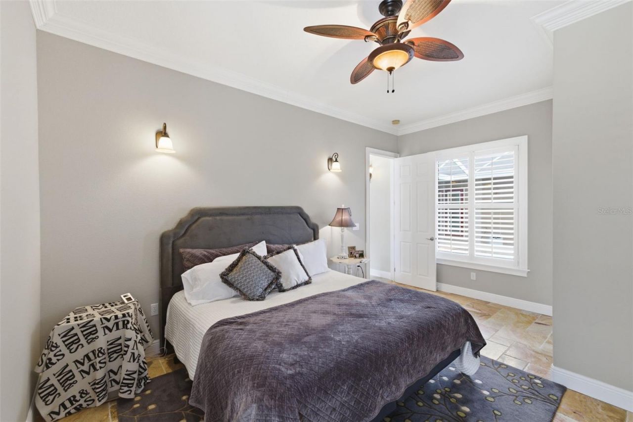 11145 Mountain Mockingbird Rd, Weeki Wachee, FL 34614 Photo