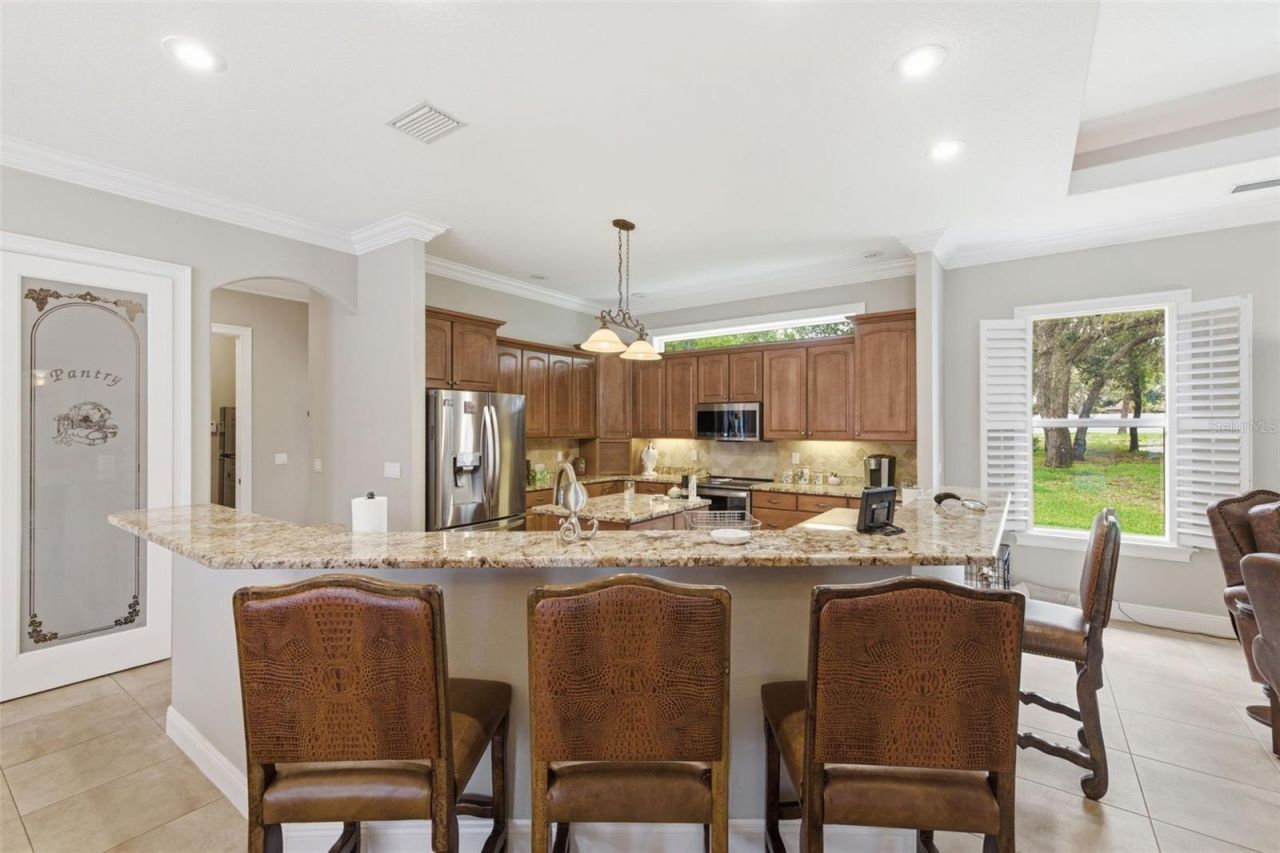11145 Mountain Mockingbird Rd, Weeki Wachee, FL 34614 Photo