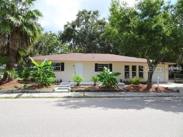 601 BANANA STREET , TARPON SPRINGS, FL 34689