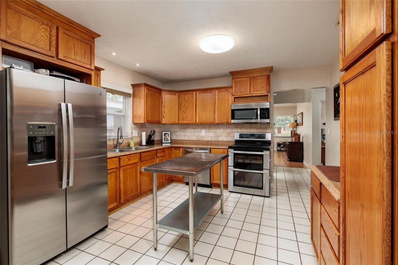 511 74th Avenue N, Saint Petersburg, FL 33702 Photo